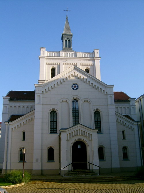 155 éve, 1863. november 1-jén szentelték föl a Kecskeméti Evangélikus Templomot