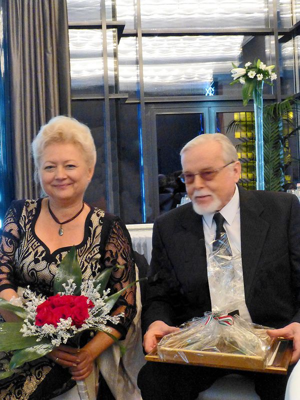 Feleségével, Ágival a Bács-Kiskun Megyei Prima Díj átadása után (2013) 