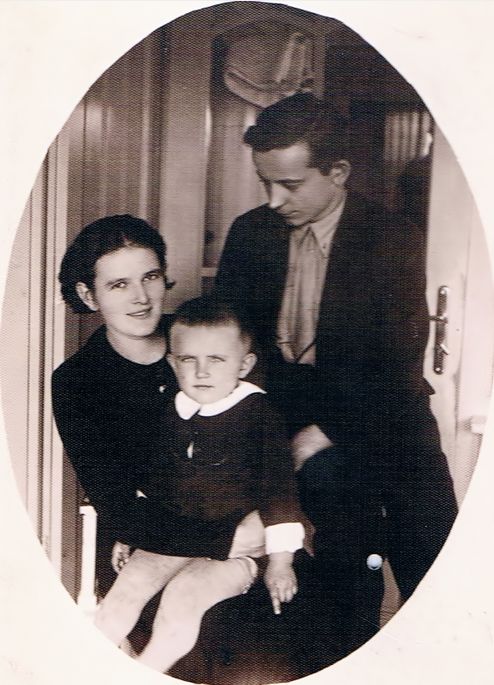 Szüleimmel 1933-ban